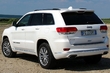 Jaunā paaudze Jeep Grand Cherokee foto 2