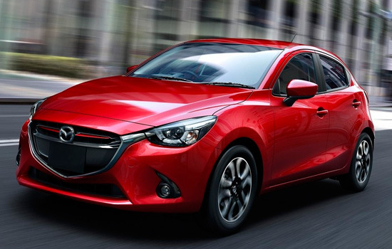 Mazda 2 kompaktā hečbeka apskats