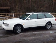 Audi A6 C4 1994–1997 Riteņu arku uzlikas (4 gab., melnas) foto 1