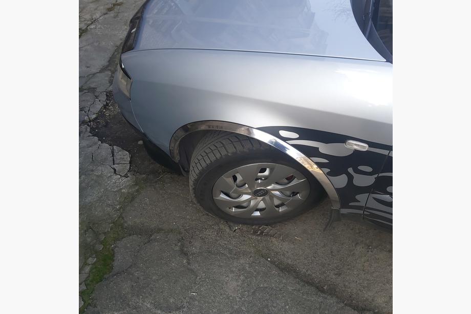 Audi A6 C5 1997–2001 Riteņu arku uzlikas (4 gab., nerūsējošais tērauds) Image