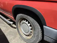 Mercedes Vito W638 1996–2003 Riteņu arku uzlikas (4 gab., melnas) foto 1