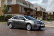 Populārā sedana Toyota Corolla apskats foto 3