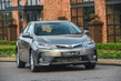 Populārā sedana Toyota Corolla apskats foto 1