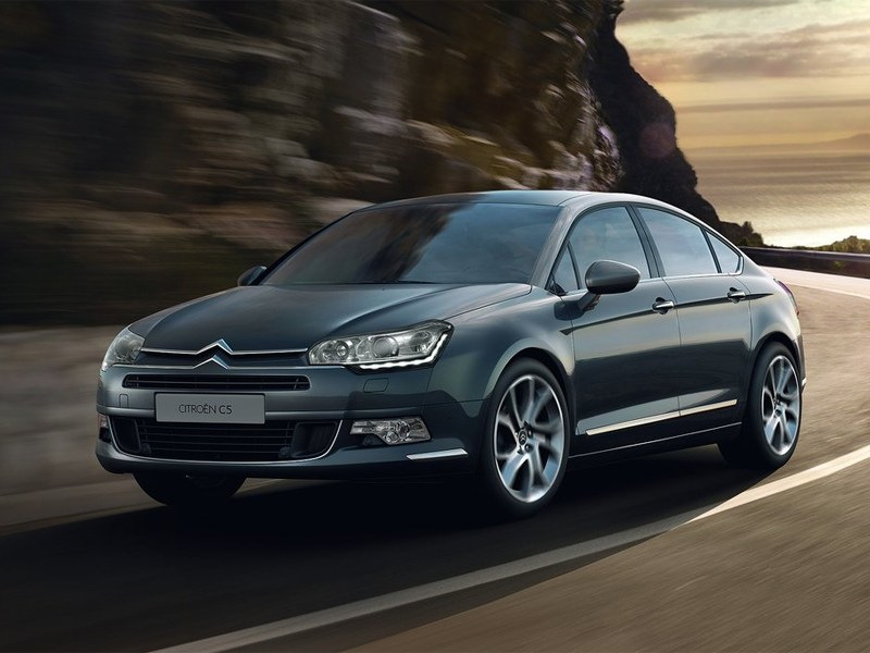 Citroen C5 sedana apskats