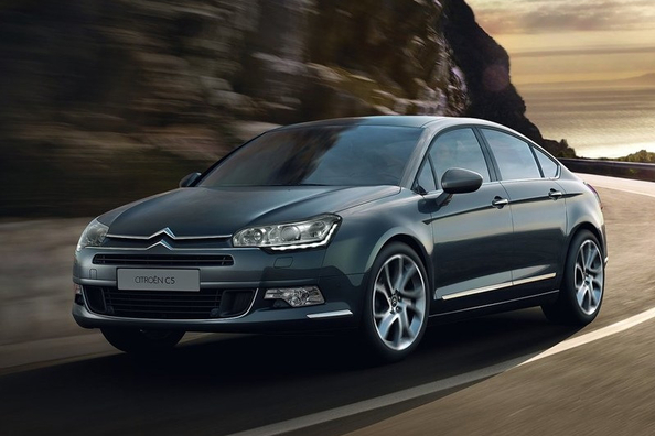 Citroen C5 sedana apskats