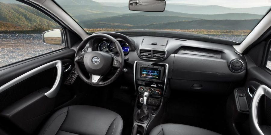 Atjauninātais krosovers Nissan Terrano