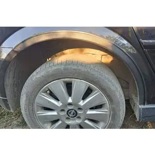 Spārnu arku uzlikas SD (4 gab., melnas) Opel Vectra C 2002–2008 foto 1