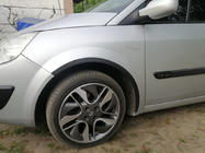 Renault Scenic/Grand 2003–2009 Riteņu arku uzlikas (4 gab., melnas) foto 1
