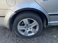 Skoda Superb 2001–2009 Riteņu arku uzlikas (4 gab., melnas) ABS plastmasa foto 6