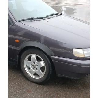 Riteņu arku uzlikas (4 gab., melnas) Volkswagen Passat B4 1993–1996 foto 1