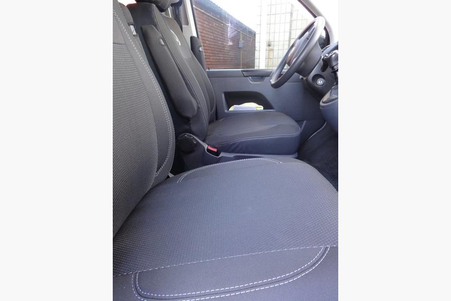 Volkswagen T5 2010–2015 Autosēdekļu pārvalki (mākslīgā āda↗audums, Premium) Priekšējie (2+1) Foto 10