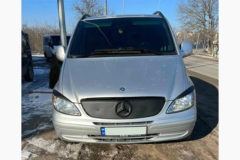Mercedes Vito W639 2004–2014 Ziemas radiatora restes aizsegs (2003-2010) Glancēta Image