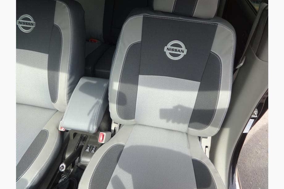 Nissan X-trail T30 2002–2007 Autosēdekļu pārvalki (mākslīgā āda↗audums, Premium) Foto 2
