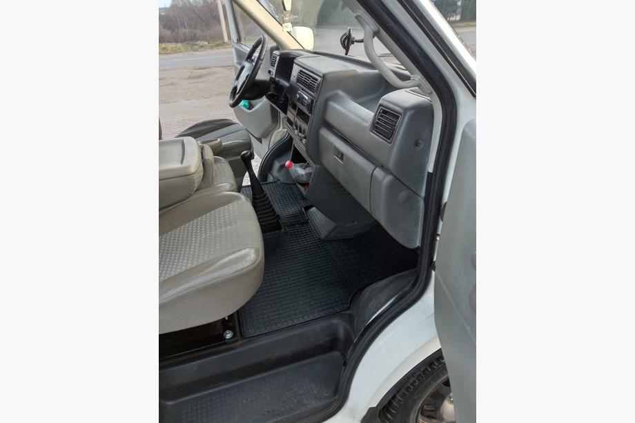 Volkswagen T4 Transporter 1990–2003 Gumijas salona paklājiņi (2 gab., Polytep) Foto 7