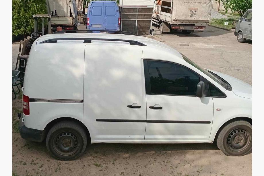 Volkswagen Caddy 2010–2015 Jumta relingi Skyport BLACK Maxi riteņu bāze Foto 6