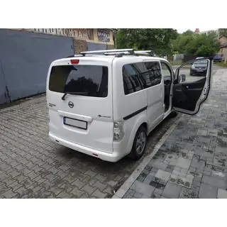 Hromēti jumta reliņi Nissan NV200 2009– foto 2
