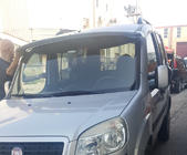 Fiat Doblo I 2001–2005 Vējstikla vizieris (melns spīdīgs, 5 mm) foto 3