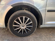Volkswagen Caddy 2010–2015 Spārnu arku uzlikas (matēti melnas) Īsā bāze, 1 sānu (plastmasa) foto 5