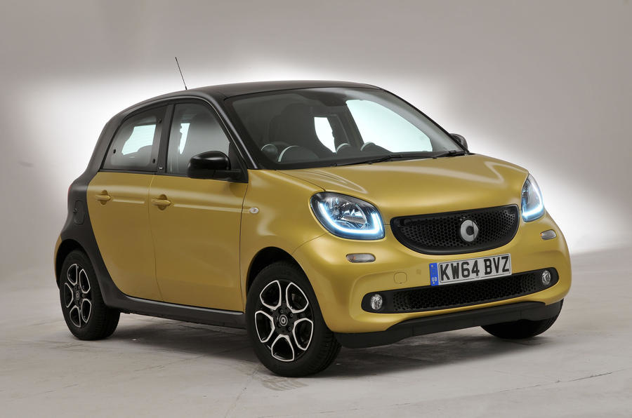 Kompaktā piecdurvju hečbeka Smart Forfour apskats