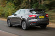 Premium krosovera Maserati Levante apskats foto 3