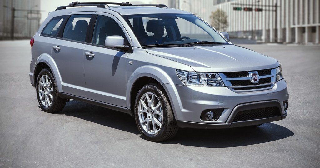 Fiat Freemont krosovera apskats
