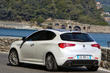 Alfa Romeo Giulietta piecdurvju hečbeka apskats foto 2