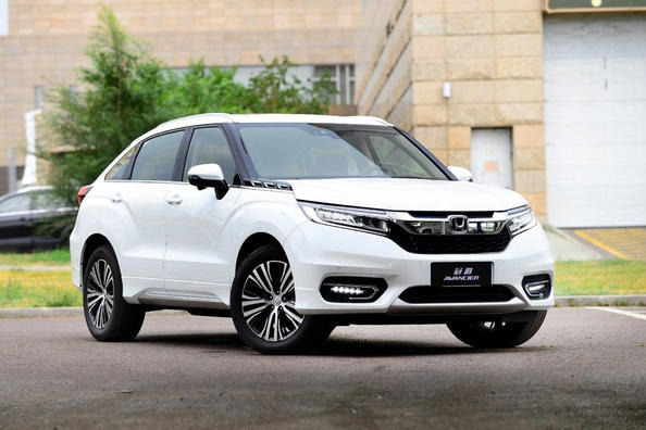 Honda Avancier 2017 modeļa gada krosovera apskats