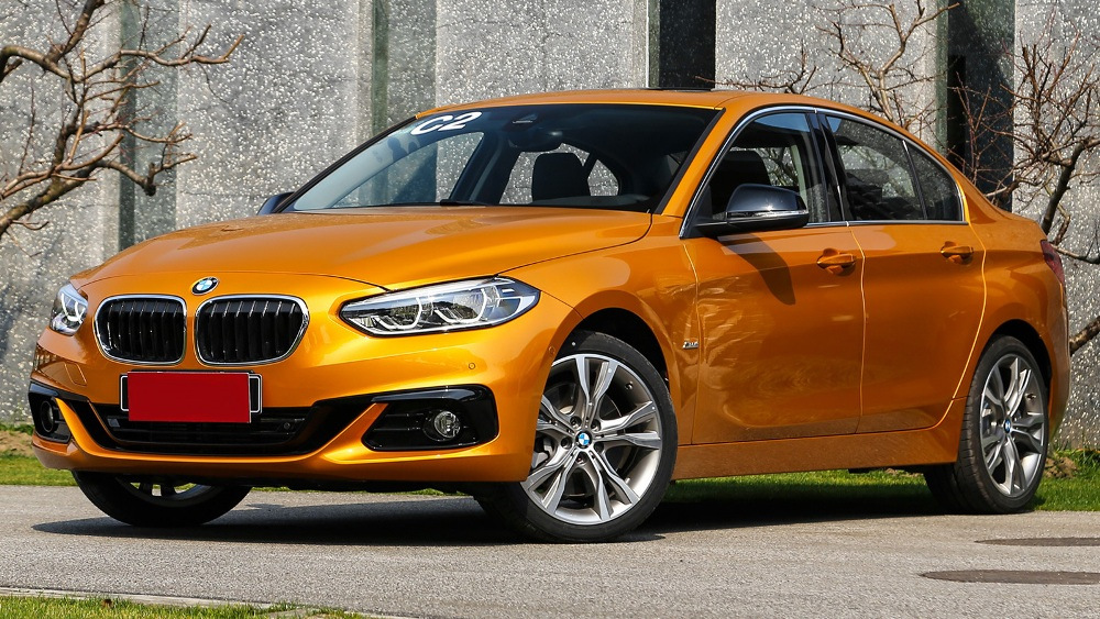 BMW 1-Series sedana apskats