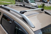 Renault Duster 2018–2024 Šķērssijas jumta reliņiem Skybar V1 (2 gab.) foto 1