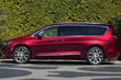 Chrysler Pacifica minivena apskats foto 5