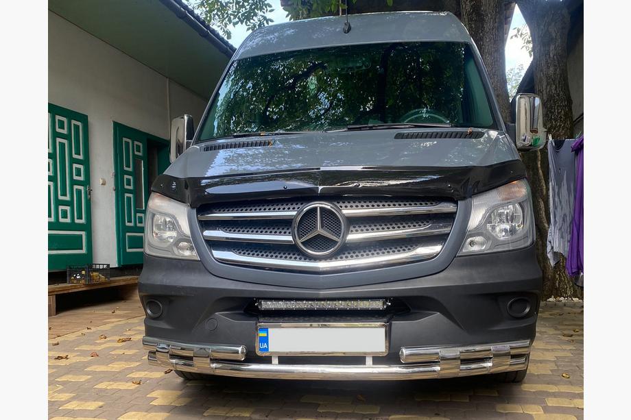 Mercedes Sprinter W906 2006–2018 Priekšējais apakšējais aizsargstienis Shark (nerūsējošais tērauds) no 2013. gada Image