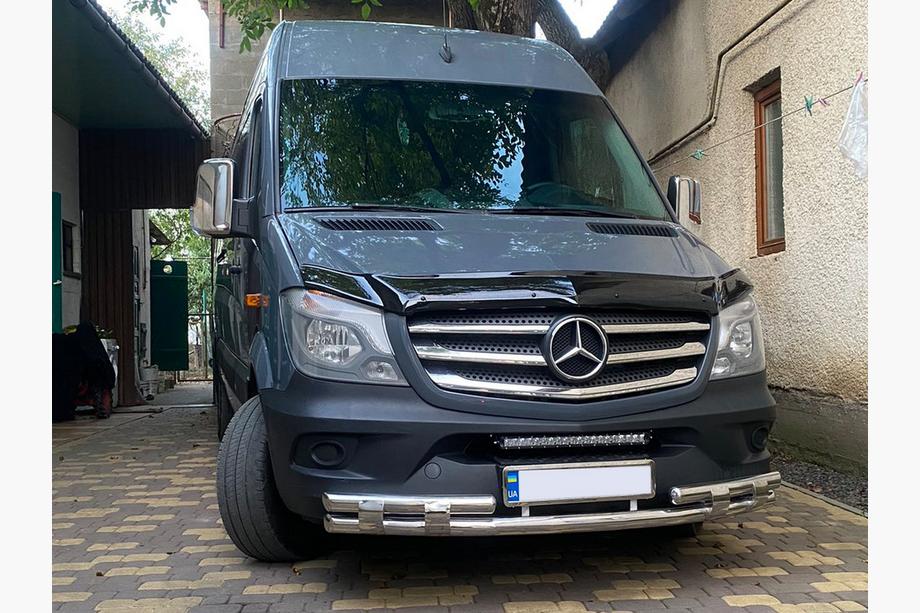 Mercedes Sprinter W906 2006–2018 Priekšējais apakšējais aizsargstienis Shark (nerūsējošais tērauds) Foto 2