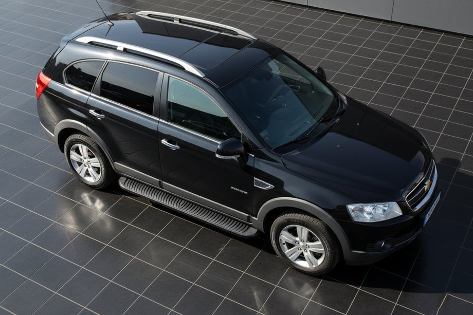 Chevrolet Captiva 2006–2019 Sānu kāpšļi Tayga Black (2 gab., alumīnijs) 2016-2019 Image