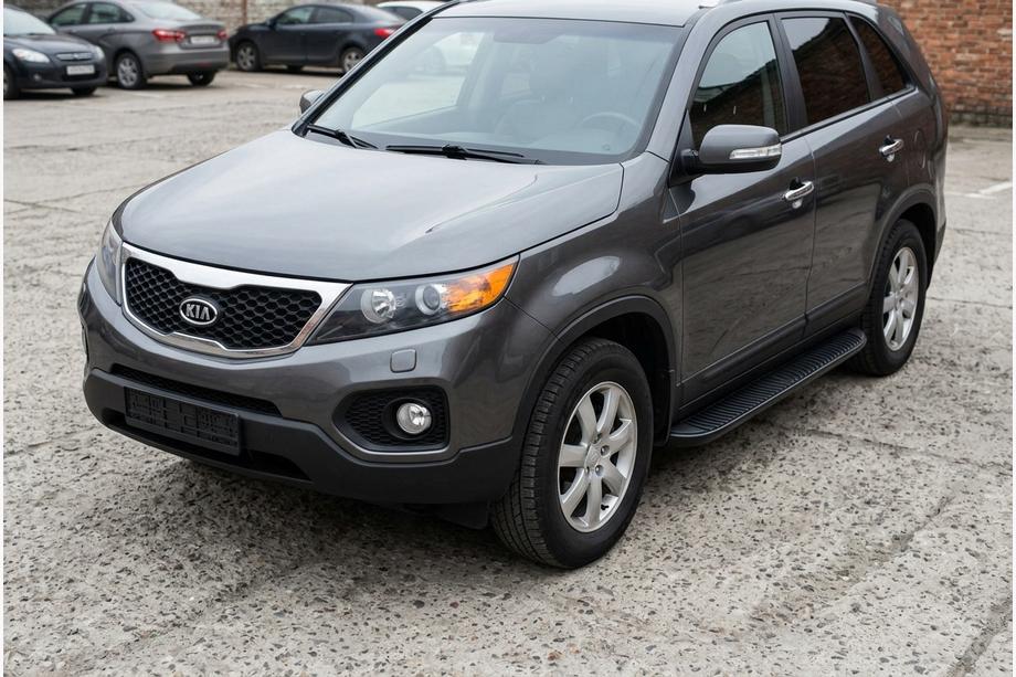 Kia Sorento II XM 2009–2014 Sānu sliekšņi Tayga Black (2 gab., alumīnijs) 2010–2013 Image
