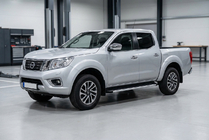 Nissan Navara/NP300 2016– Sānu pakāpieni Fullmond (2 gab., alumīnijs) foto 1