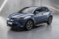 Toyota C-HR 2016–2023 Sānu sliekšņi RedLine V1 (2 gab., alumīnijs) foto 1