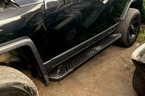 Toyota FJ Cruiser 2006–2022 Sānu pakāpieni Allmond Black (2 gab., alumīnijs) foto 1