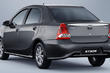 Budžeta sedana Toyota Etios apskats foto 3