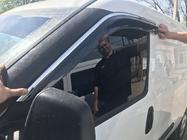 Fiat Doblo II 2010–2022 Logu vēja deflektori ar hromētu līsti (4 gab., Niken) foto 4