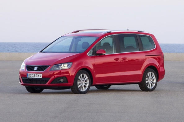 Seat Alhambra minivena apskats
