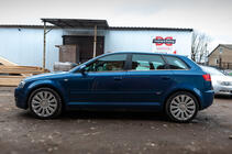 Audi A3 2003–2012 Apakšējās logu līstes (nerūsējošais tērauds) foto 2