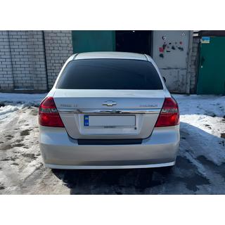 Aizmugurējā bampera uzlika ar ieloku, plastmasa Chevrolet Aveo T250 2005–2011 foto 1
