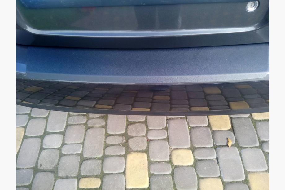 Chevrolet Aveo T250 2005–2011 Aizmugurējā bampera uzlika ar ieloku, plastmasa Spīdums, sedans – 4 durvju Foto 3