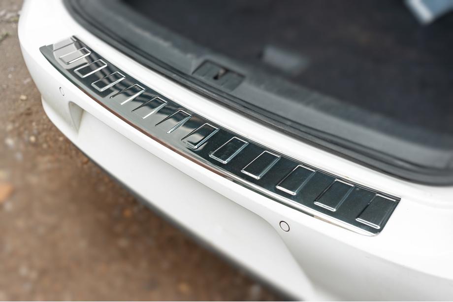Volkswagen Golf 7/E-Golf 2012–2020 Aizmugurējā bufera uzlika Carmos (nerūsējošais tērauds) Hečbeks Image