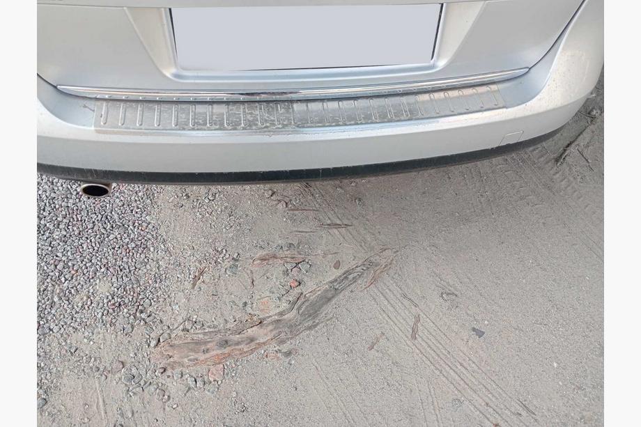 Volkswagen Passat B6 2006–2012 Aizmugurējā bufera uzlika Carmos (tikai SW) Image
