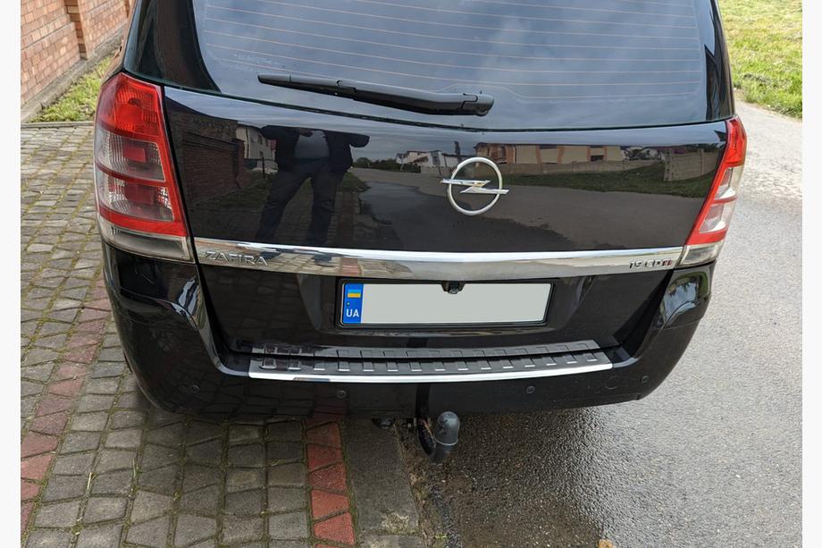 Opel Zafira B 2005–2011 Aizmugurējā bufera aizsarguzlika Carmos V1 (nerūsējošais tērauds) Image