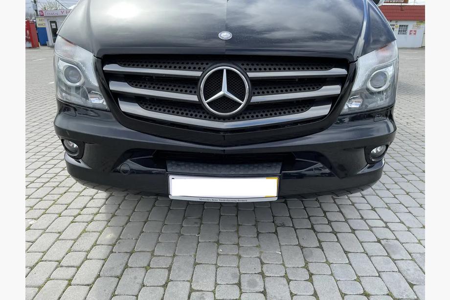 Mercedes Sprinter W906 2006–2018 Radiatora režģa uzlikas BlackChrome (2013↗, nerūsējošais tērauds) Foto 3
