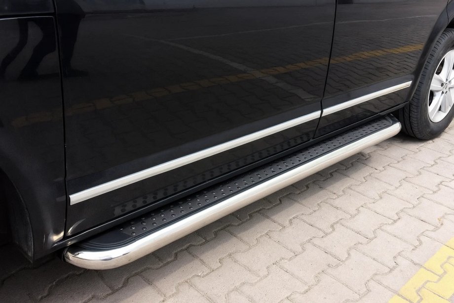 Volkswagen T5 Multivan 2003–2010 Sānu pakāpieni Maydos V2 (2 gab., alumīnijs/nerūsējošais tērauds) Tikai īsajai riteņu bāzei Image