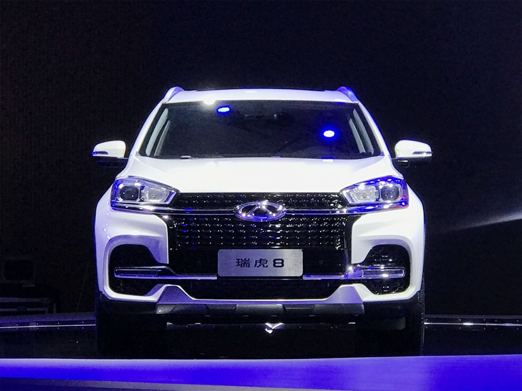 Septiņvietīgs krosovers Chery Tiggo 8