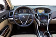 Acura TLX premium sedana apskats foto 4
